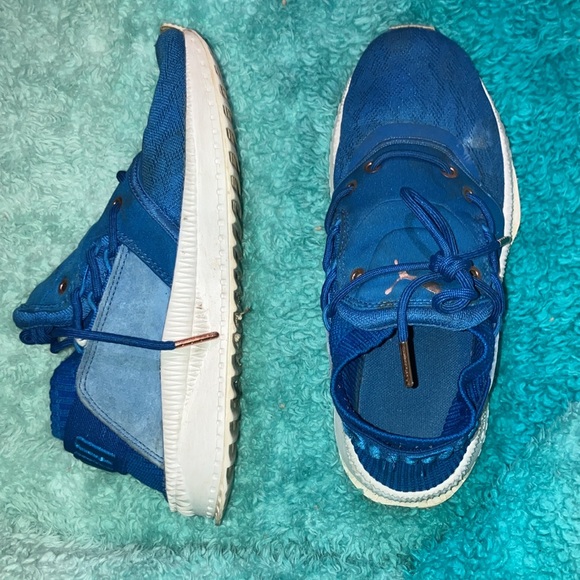 Puma running shoes W Rose Gold accents - Picture 8 of 8